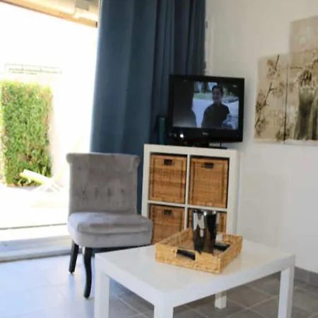 Apartment 2 For 2 People Agde